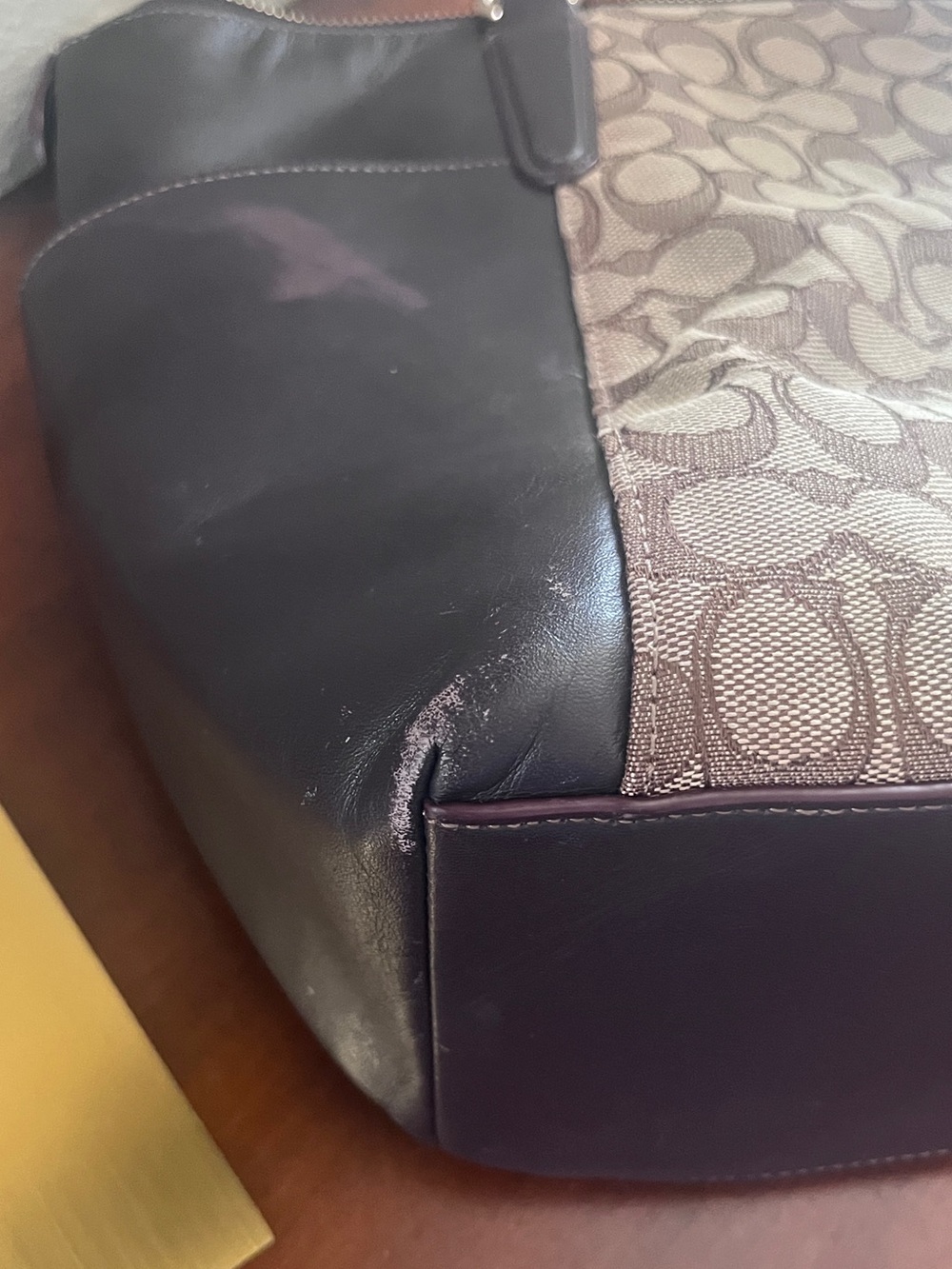 Authentic Coach Ava Tote. Signature Jacquard/dark brown leather. Gold hardware - Picture 6 of 12